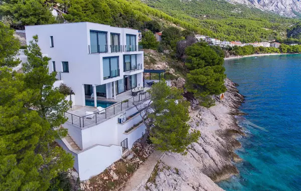 Makarska Drvenik in Central Dalmatian Riviera