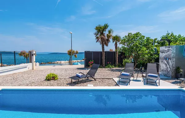 Split Kastel Stafilic in Central Dalmatian Riviera