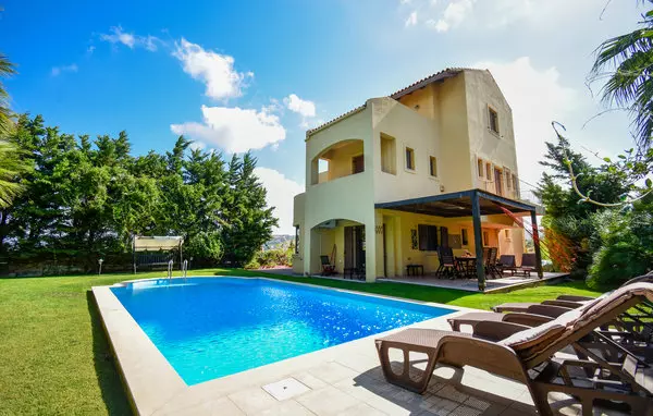 Finikia Heraklio in Crete