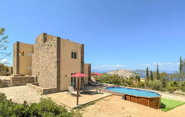 Perdika Aegina in Greek Islands
