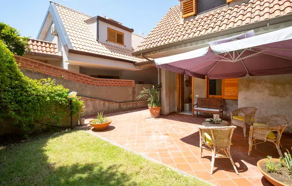 2 bedroom Gizzeria in Calabria