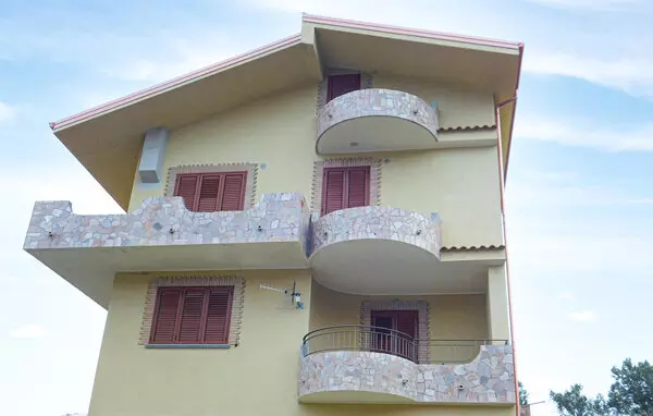 5 bedroom Montepaone in Calabria