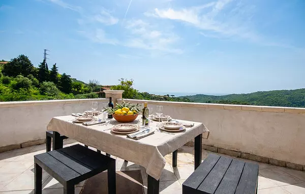 3 bedroom Acquavella in Campania