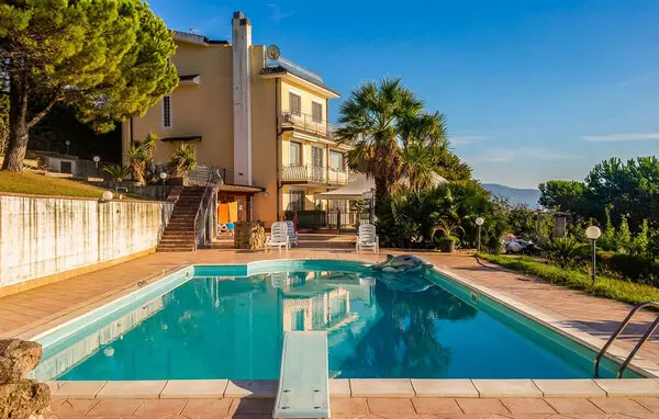 5 bedroom Agropoli in Campania