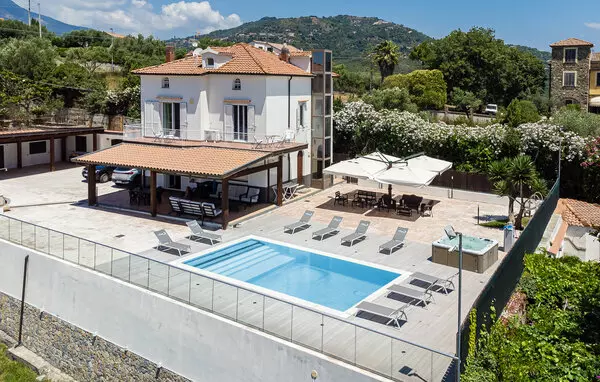 5 bedroom Casalvelino in Campania