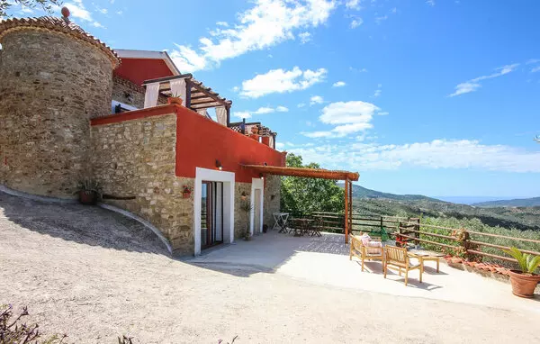 4 bedroom Laureana Cilento in Campania