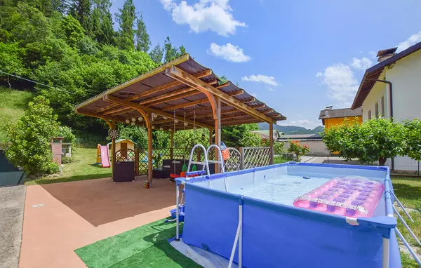 2 bedroom Feltre in Dolomite Mountains