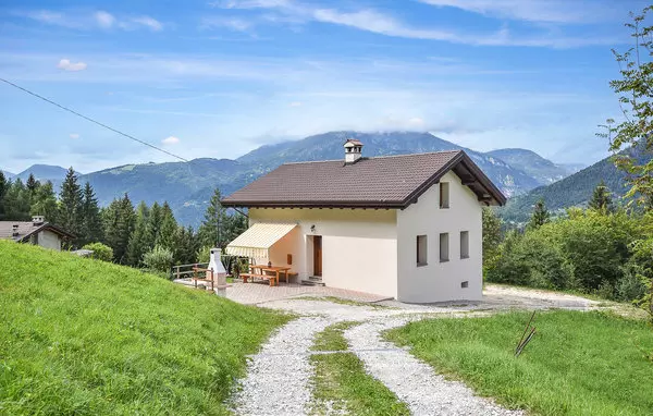 3 bedroom Sovramonte in Dolomite Mountains