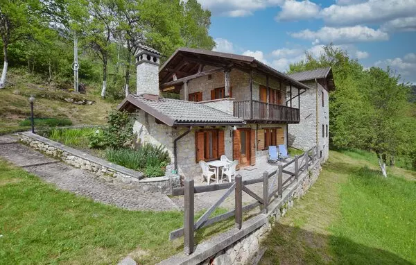 2 bedroom Sovramonte in Dolomite Mountains
