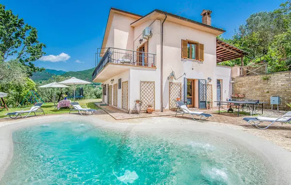3 bedroom Poggio Catino in Lazio Countryside
