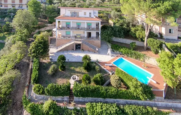 5 bedroom Vallerotonda Frazione in Lazio Countryside