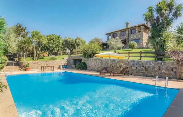 5 bedroom Anguillara Sabazia in Lazio