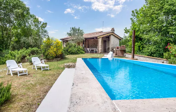 2 bedroom Casaprota in Lazio