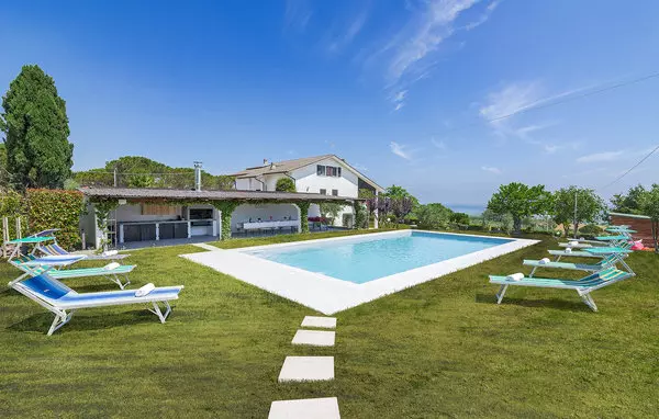 6 bedroom Fano in Marche