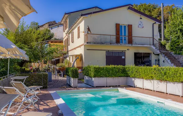 3 bedroom Montefortino in Marche