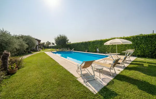 3 bedroom Caprino Veronese in Northern Italian Lakes