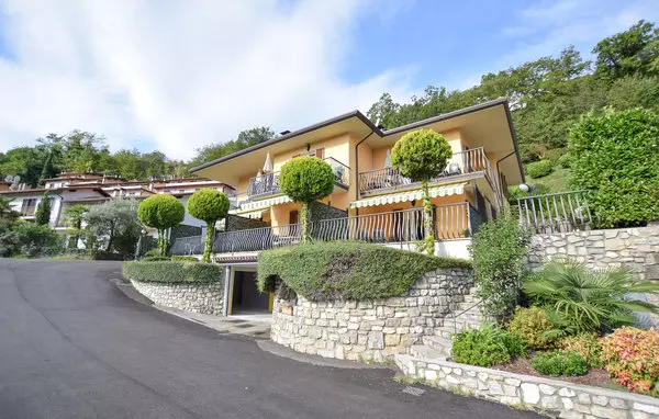 2 bedroom Voiandes Tremosine in Northern Italian Lakes