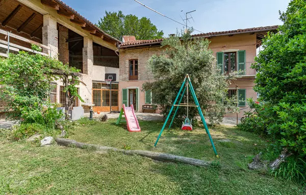 3 bedroom Aramengo in Piedmont