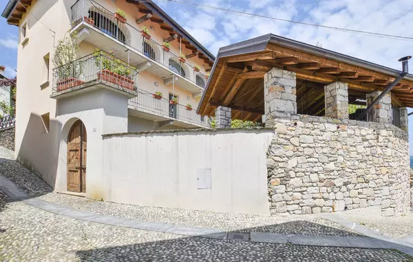 2 bedroom Madonna Del Sasso   Boleto in Piedmont