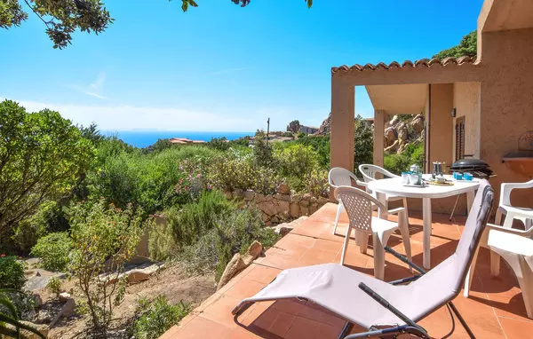 2 bedroom Costa Paradiso in Sardinia