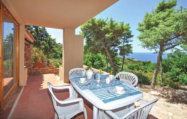 2 bedroom Costa Paradiso in Sardinia