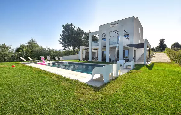 5 bedroom Partinico in Sicily