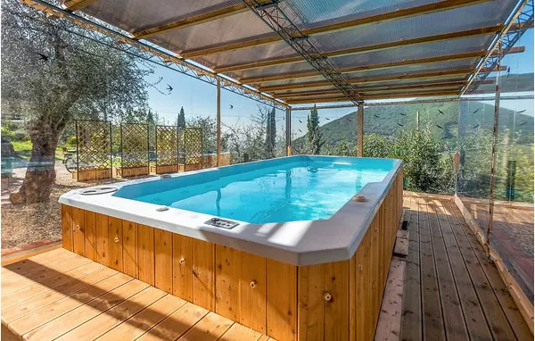 2 bedroom Calci in Tuscany