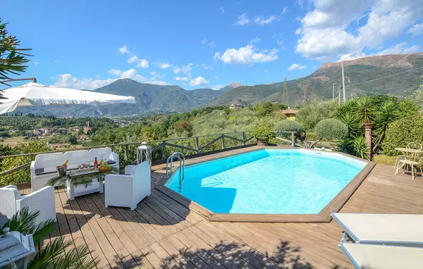 4 bedroom Camaiore in Tuscany