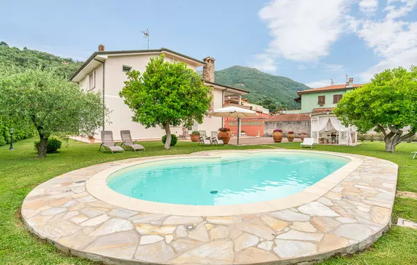 6 bedroom Camaiore in Tuscany