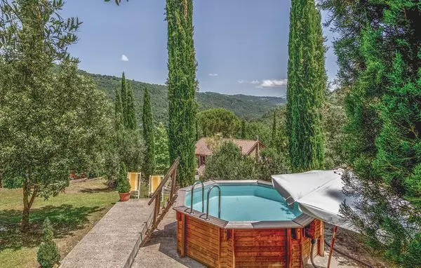 4 bedroom Cortona in Tuscany