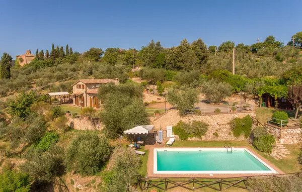 3 bedroom Sarteano in Tuscany
