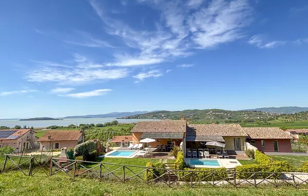 3 bedroom Magione in Umbria