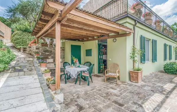 2 bedroom Magione in Umbria