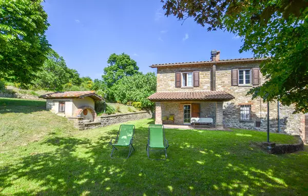 2 bedroom Pietralunga in Umbria