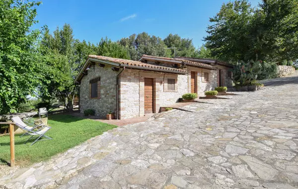 2 bedroom Todi in Umbria